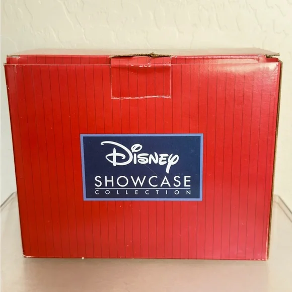 Jim Shore Disney Traditions Mickey & Minnie Mouse Easter Artistry 6008319 (1488) - Picture 14 of 16